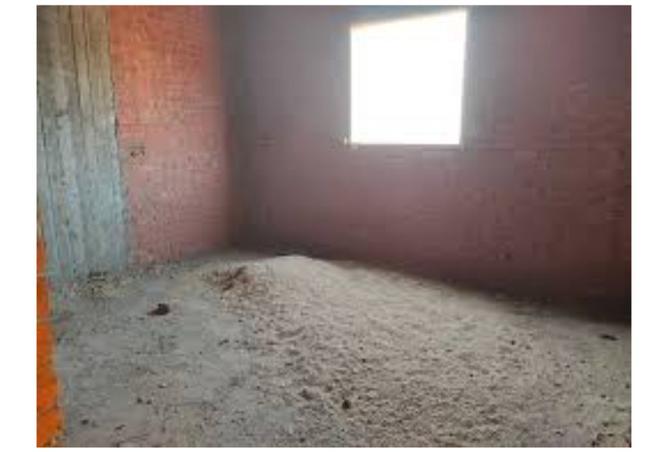 8122720 - Property Image 2