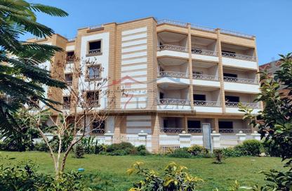 Apartment - 3 Bedrooms - 3 Bathrooms for sale in 1st Neighborhood - 1st Area - Shorouk City - Cairo