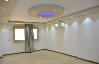 Apartment - 3 Bedrooms - 3 Bathrooms for sale in Mohi Al Din Abou El Ezz St. - Dokki - Giza