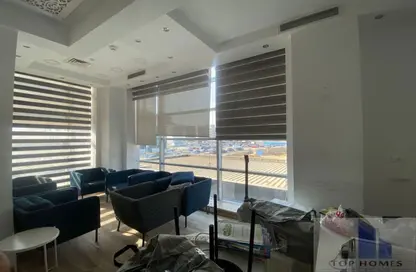 مساحات مكتبية - استوديو - 1 حمام للايجار في شارع ال ٩٠ الجنوبي - شارع التسعين الجنوبي - التجمع الخامس - مدينة القاهرة الجديدة - القاهرة