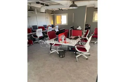 Office Space - Studio - 3 Bathrooms for rent in Trivium Square - North Teseen St. - The 5th Settlement - New Cairo City - Cairo