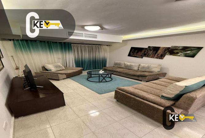 8515006 - Property Image 2