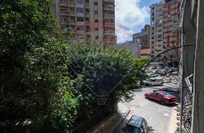 شقة - 3 غرف نوم - 2 حمامات للبيع في فلمنج - حي شرق - الاسكندرية