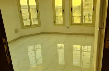 Co-Working Space - Studio - 2 Bathrooms for rent in 8th Zone - Nasr City - Cairo