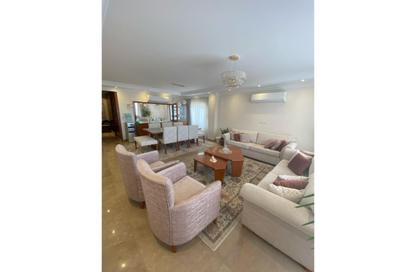Apartment - 3 Bedrooms - 3 Bathrooms for sale in Tijan - Zahraa El Maadi - Hay El Maadi - Cairo