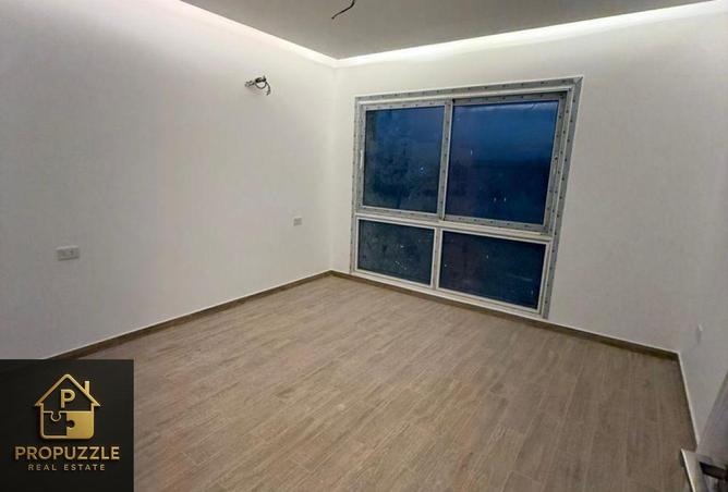 8312806 - Property Image 3