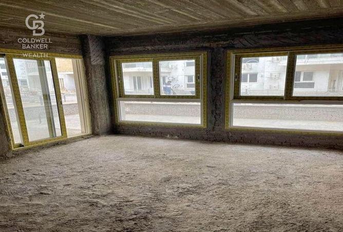 8254940 - Property Image 3