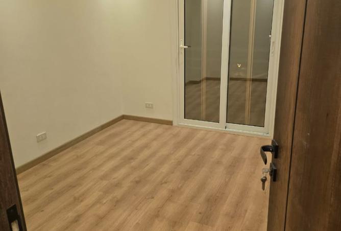 8420678 - Property Image 3