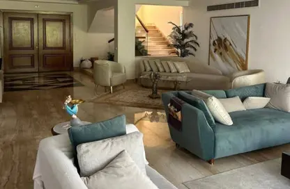 تاون هاوس - 3 غرف نوم - 3 حمامات للبيع في هايد بارك سنترال - التجمع السادس - مدينة القاهرة الجديدة - القاهرة