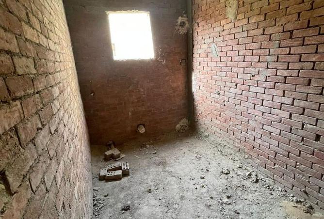 8421970 - Property Image 2