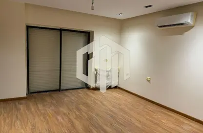 Apartment - 3 Bedrooms - 2 Bathrooms for rent in Lake View Residence - 5th Settlement Compounds - The 5th Settlement - New Cairo City - Cairo