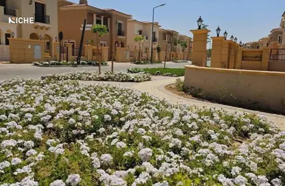 Apartment - 2 Bedrooms - 2 Bathrooms for sale in Cairo Gate - Sheikh Zayed Compounds - Sheikh Zayed City - Giza