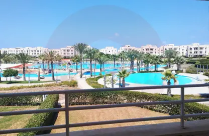 منزل مزدوج - 4 غرف نوم - 3 حمامات للبيع في أمواج - سيدي عبد الرحمن - الساحل الشمالي