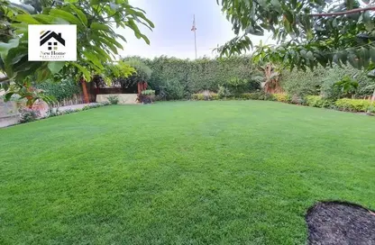 Villa - 7+ Bedrooms - 4 Bathrooms for sale in Royal City - Sheikh Zayed Compounds - Sheikh Zayed City - Giza