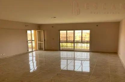 Apartment - 2 Bedrooms - 1 Bathroom for rent in El Rehab Extension - Al Rehab - New Cairo City - Cairo