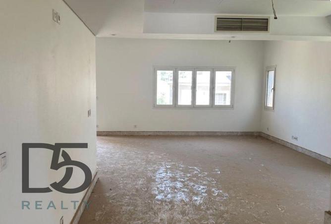 8148891 - Property Image 2