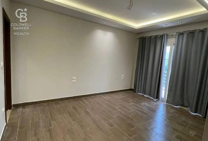 8266929 - Property Image 2