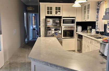 Apartment - 2 Bedrooms - 3 Bathrooms for sale in 9th District - Sheikh Zayed City - Giza