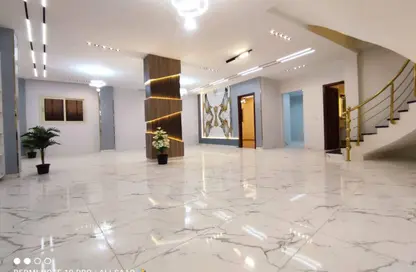 شقة - 4 غرف نوم - 3 حمامات للبيع في البوابة الثانية - احمس - حدائق الاهرام - الجيزة