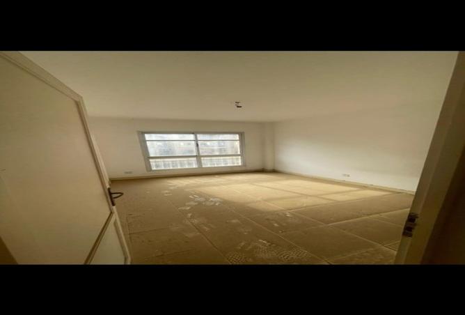 8169704 - Property Image 3