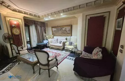 Apartment - 3 Bedrooms - 3 Bathrooms for sale in Makram Ebeid St. - 6th Zone - Nasr City - Cairo