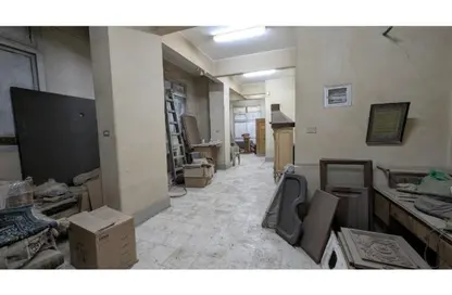 Retail - Studio - 1 Bathroom for sale in Street 9 - Maadi - Hay El Maadi - Cairo