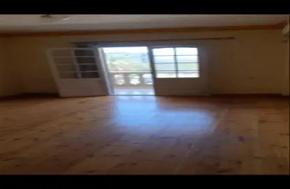 Apartment - 3 Bedrooms - 3 Bathrooms for sale in Al masrawya - South Investors Area - New Cairo City - Cairo