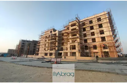 Apartment - 3 Bedrooms - 3 Bathrooms for sale in Village West - Sheikh Zayed Compounds - Sheikh Zayed City - Giza