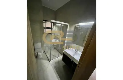 Apartment - 2 Bathrooms for rent in Fifth Square - The 5th Settlement - New Cairo City - Cairo