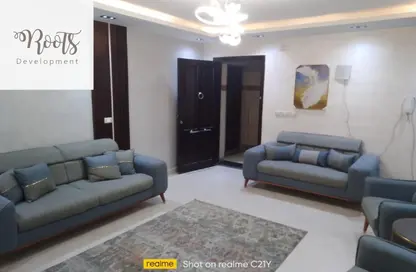 شقة - 3 غرف نوم - 2 حمامات للايجار في شارع أحمد عرابي - المهندسين - الجيزة