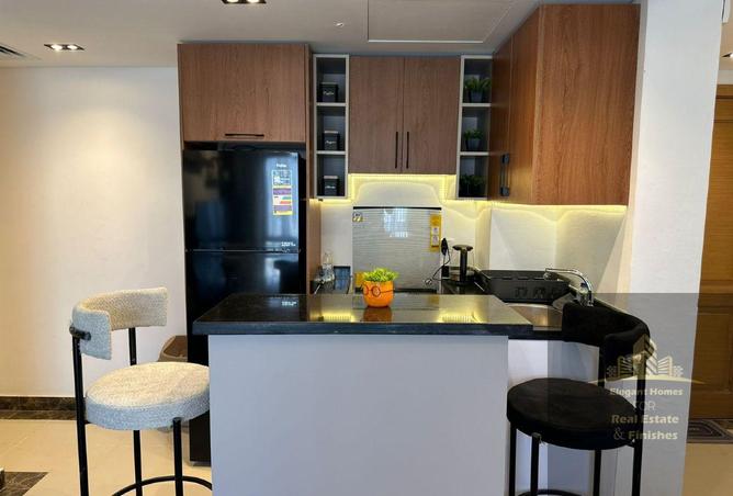 8033171 - Property Image 2
