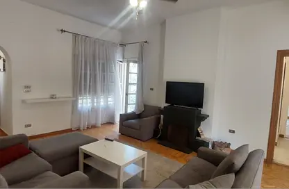 Apartment - 2 Bedrooms - 2 Bathrooms for rent in Street 214 - Degla - Hay El Maadi - Cairo