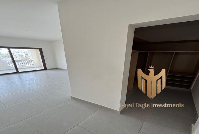 8190084 - Property Image 3