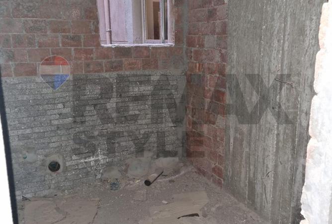 7701912 - Property Image 3