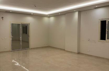 Apartment - 3 Bedrooms - 2 Bathrooms for rent in North Lotus - El Lotus - New Cairo City - Cairo