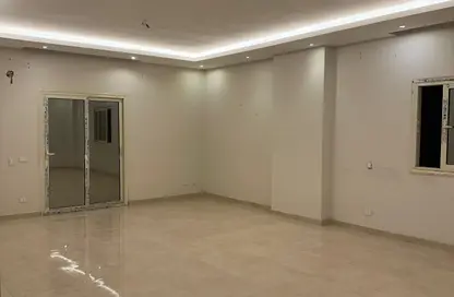 Apartment - 3 Bedrooms - 2 Bathrooms for rent in North Lotus - El Lotus - New Cairo City - Cairo