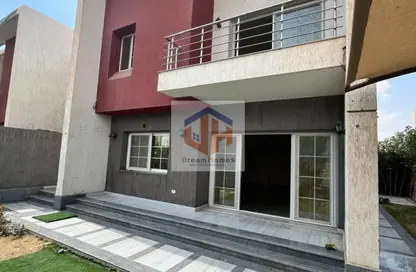 Villa - 4 Bedrooms - 4 Bathrooms for rent in Madinaty - Cairo