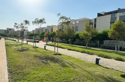 دوبلكس - 2 غرف نوم - 2 حمامات للبيع في كمبوند البروج - كمبوندات الشروق - مدينة الشروق - القاهرة