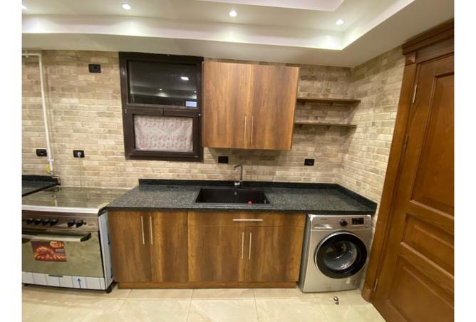 8318230 - Property Image 2