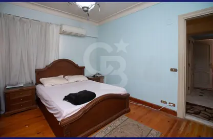 Apartment - 3 Bedrooms - 2 Bathrooms for rent in Al Geish Road - Saraya - Sidi Beshr - Hay Awal El Montazah - Alexandria