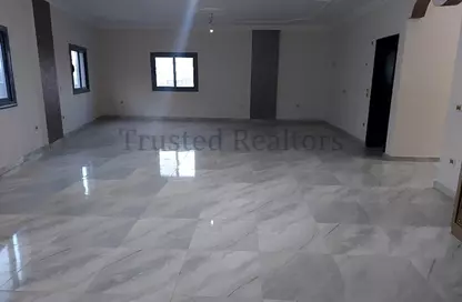 Apartment - 3 Bedrooms - 3 Bathrooms for sale in 3rd Neighborhood - 2nd District East - Shorouk City - Cairo