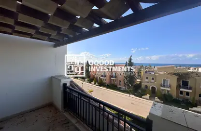 Chalet - 2 Bedrooms - 2 Bathrooms for sale in Mountain View - Ras Al Hekma - North Coast