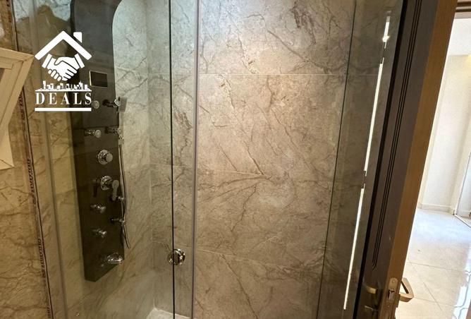 8259664 - Property Image 2