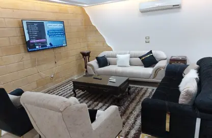 Apartment - 3 Bedrooms - 3 Bathrooms for rent in Abbas Al Akkad St. - 1st Zone - Nasr City - Cairo