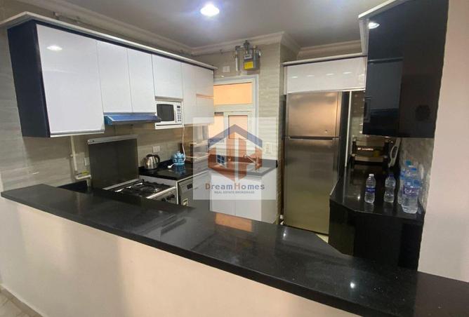 8234250 - Property Image 2