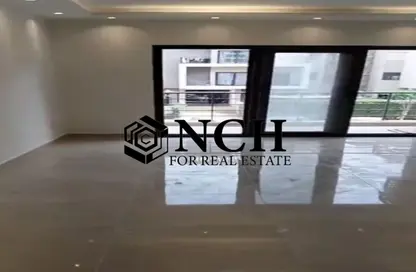 شقة - 3 غرف نوم - 3 حمامات للايجار في مون ريزيدنس - فيفث سكوير - التجمع الخامس - مدينة القاهرة الجديدة - القاهرة