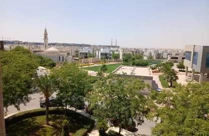 شقة - 3 غرف نوم - 3 حمامات للبيع في مدينة وصال - كمبوندات الشروق - مدينة الشروق - القاهرة