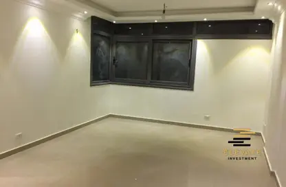 Apartment - 2 Bedrooms - 1 Bathroom for rent in Tag Sultan - Ring Road - Cairo