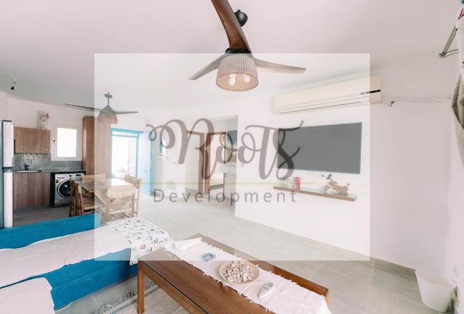 8015589 - Property Image 3