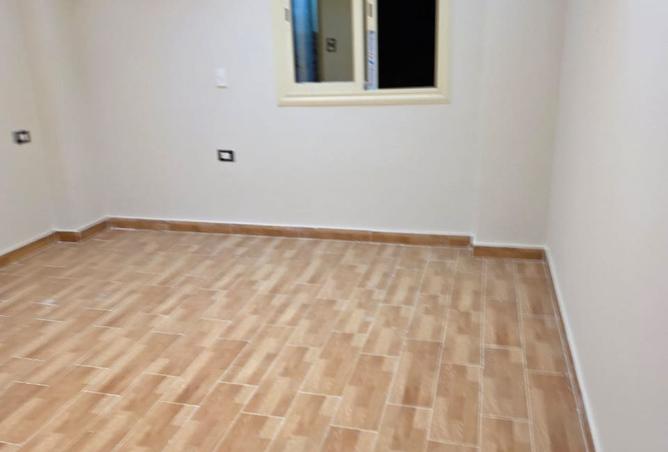 8405999 - Property Image 3